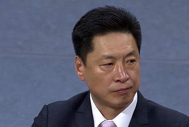 俄罗斯女神和炎热的一天